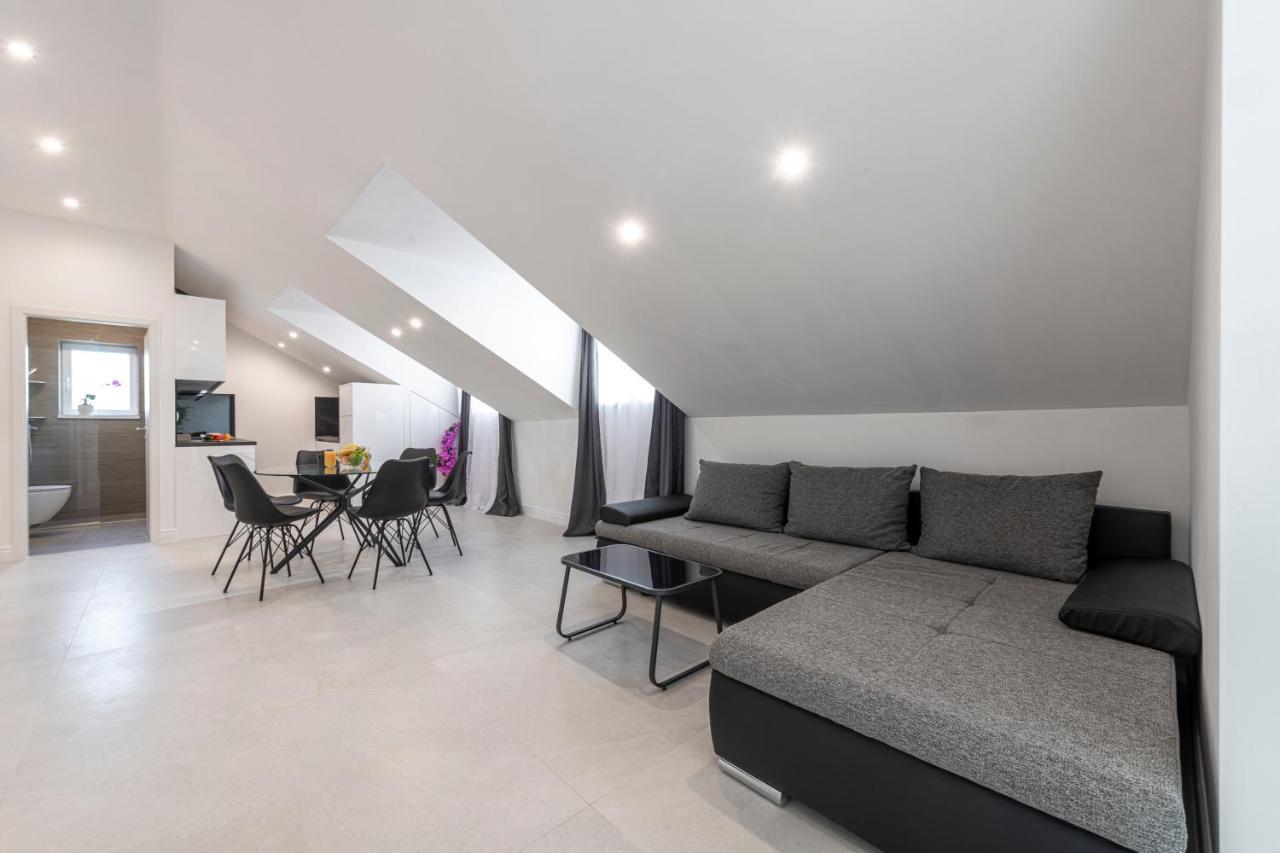 Apartment Meri ดูบรอฟนิก ภายนอก รูปภาพ