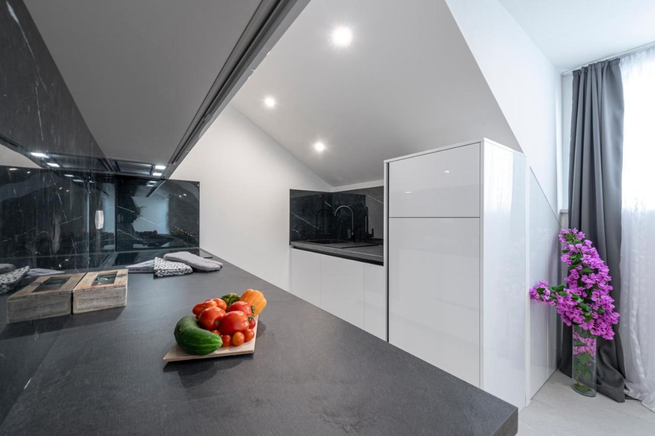 Apartment Meri ดูบรอฟนิก ภายนอก รูปภาพ